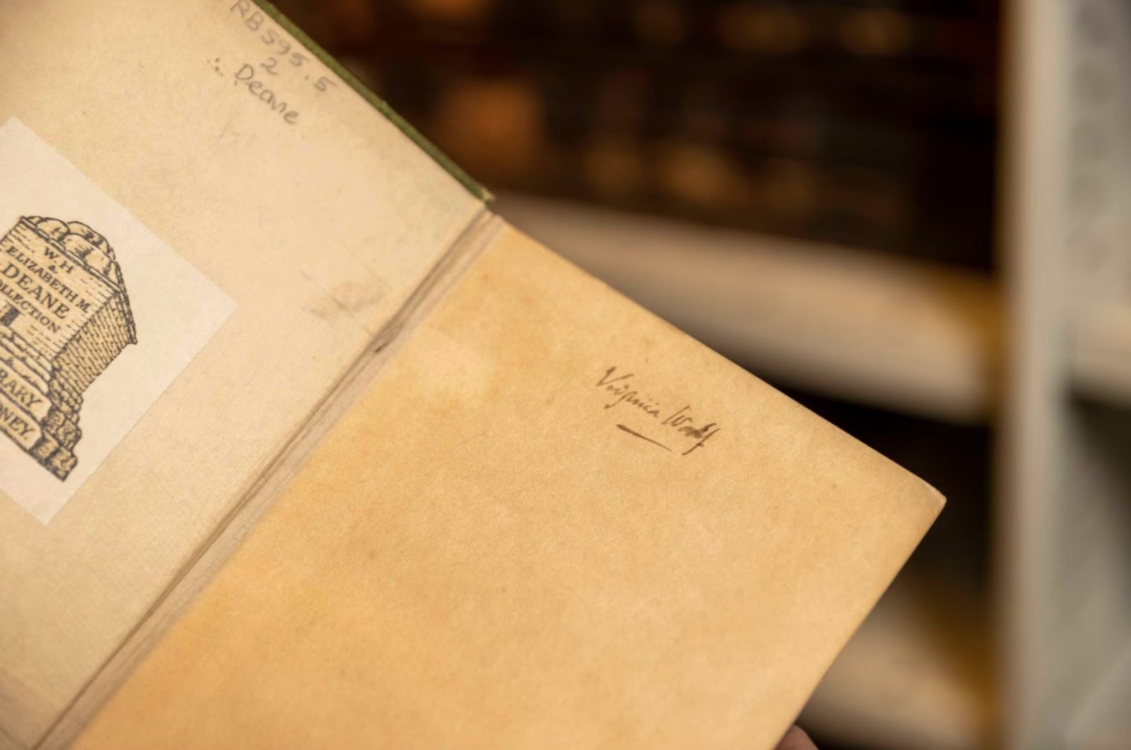 Woolf's inscription in the book